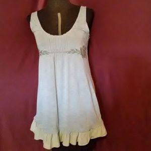 Ladies FINESSE Gray tank with stitching cute cute!